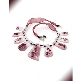 LARA NECKLACE BORDEAUX AND WHITE WITH SILVER LOCK