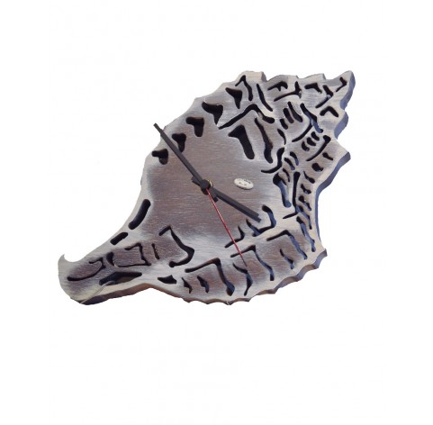 Orologio traforato a mano a forma di conchiglia